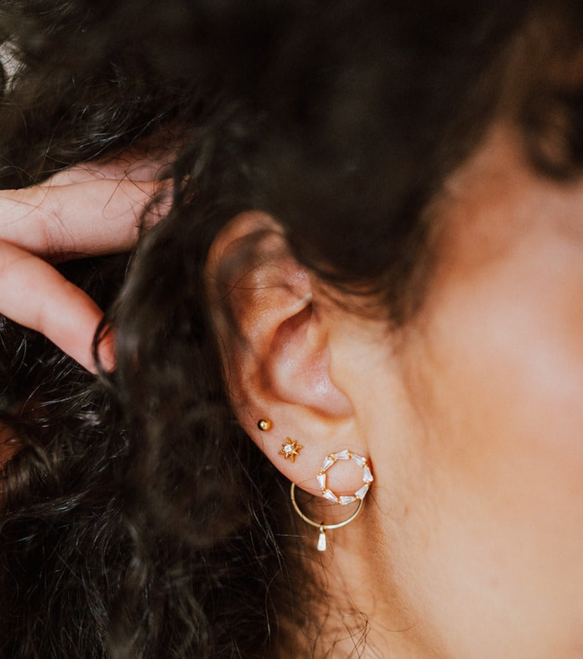 Golden Snitch Sleeper Stud Earring